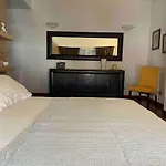 Luxury Spacious Flat With A Lovely Terrace
